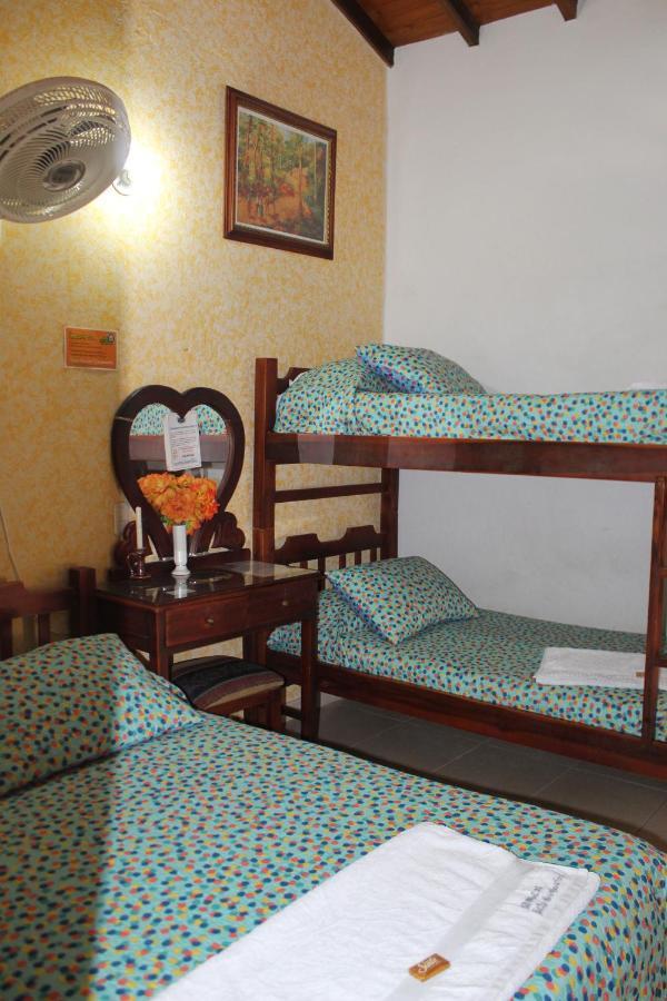 Hostal Isla Senorial San Gil Ngoại thất bức ảnh